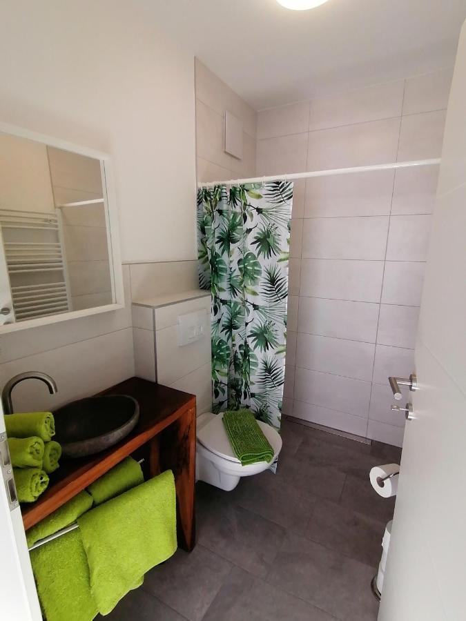 Apartamento Zum Hofgassl Haus Isi Mörbisch am See Exterior foto