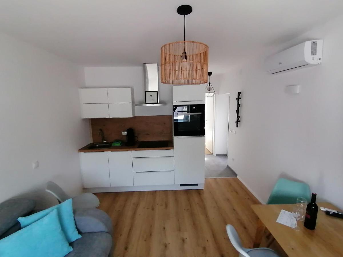 Apartamento Zum Hofgassl Haus Isi Mörbisch am See Exterior foto